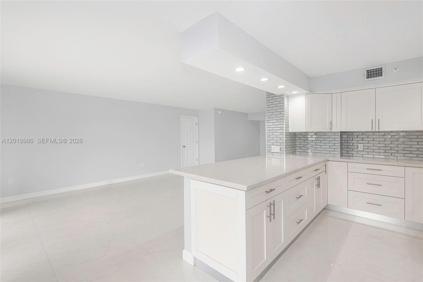 1201 Ocean Dr 610N photo 13
