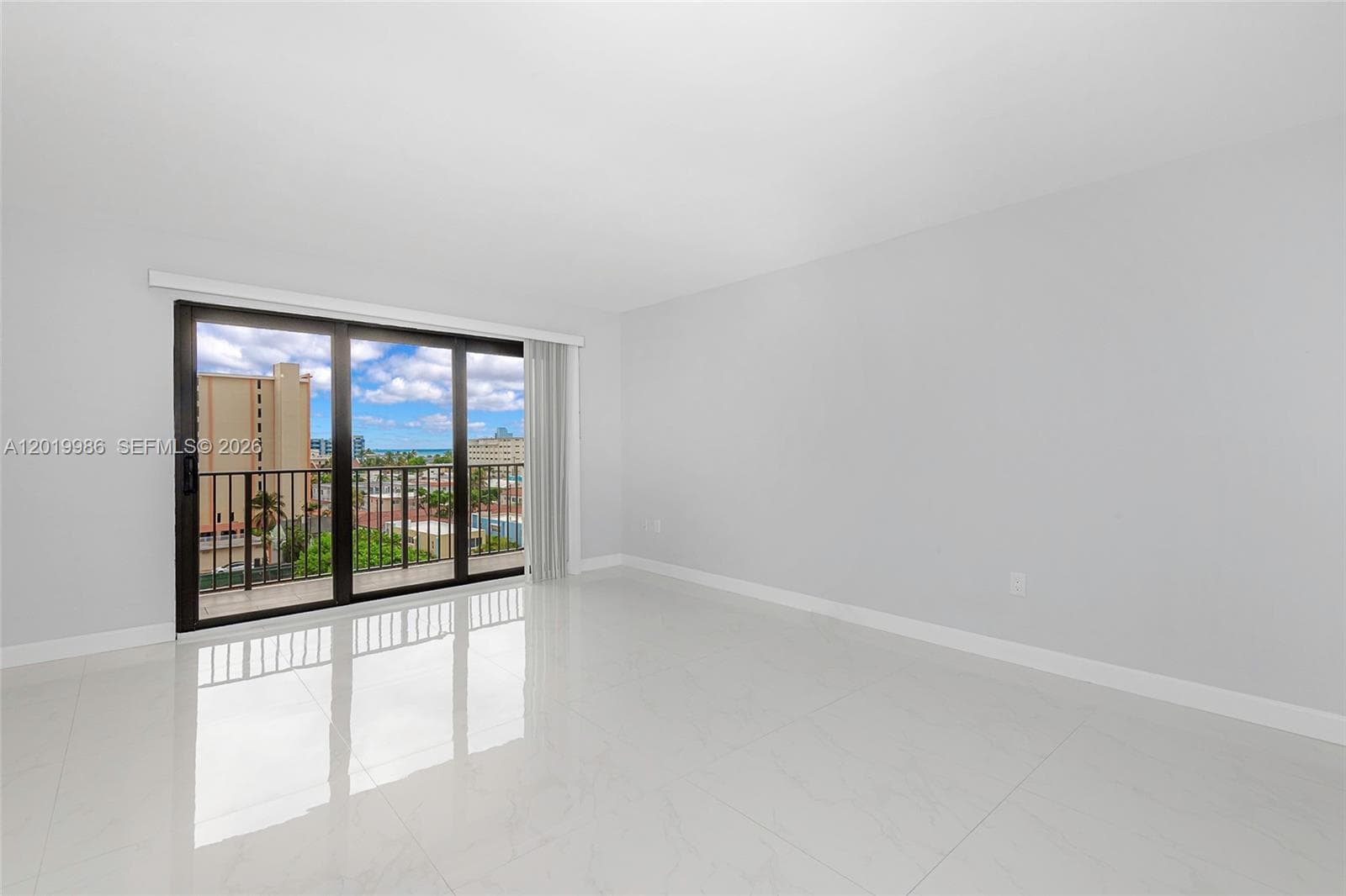 1201 Ocean Dr 610N photo 7