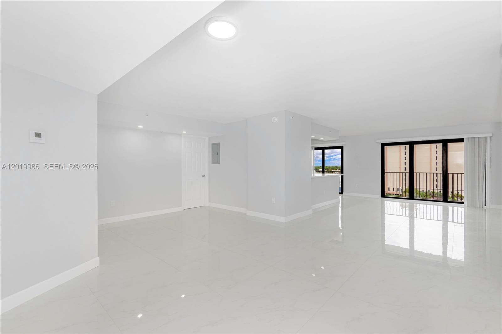1201 Ocean Dr 610N photo 5