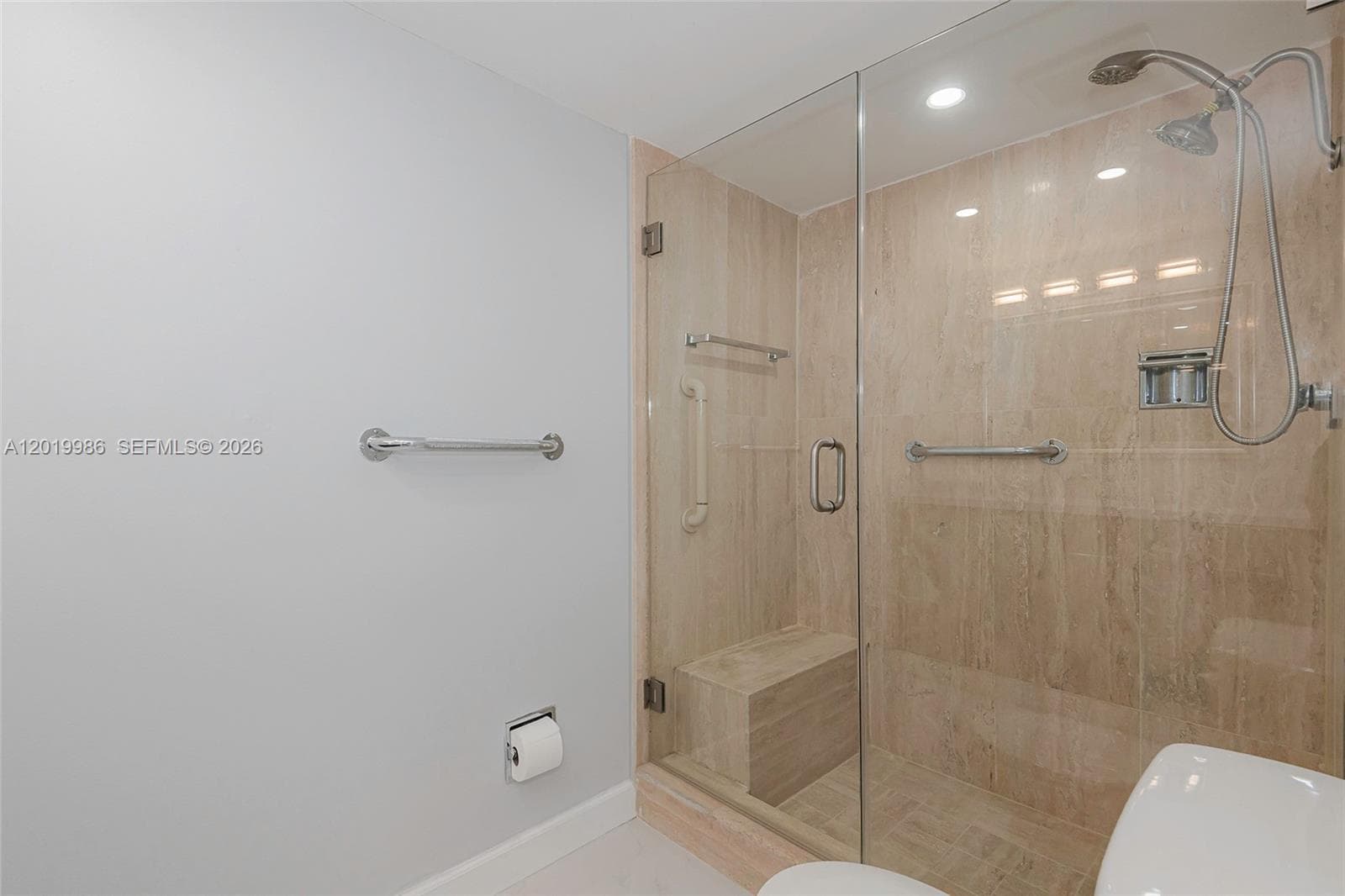 1201 Ocean Dr 610N photo 20
