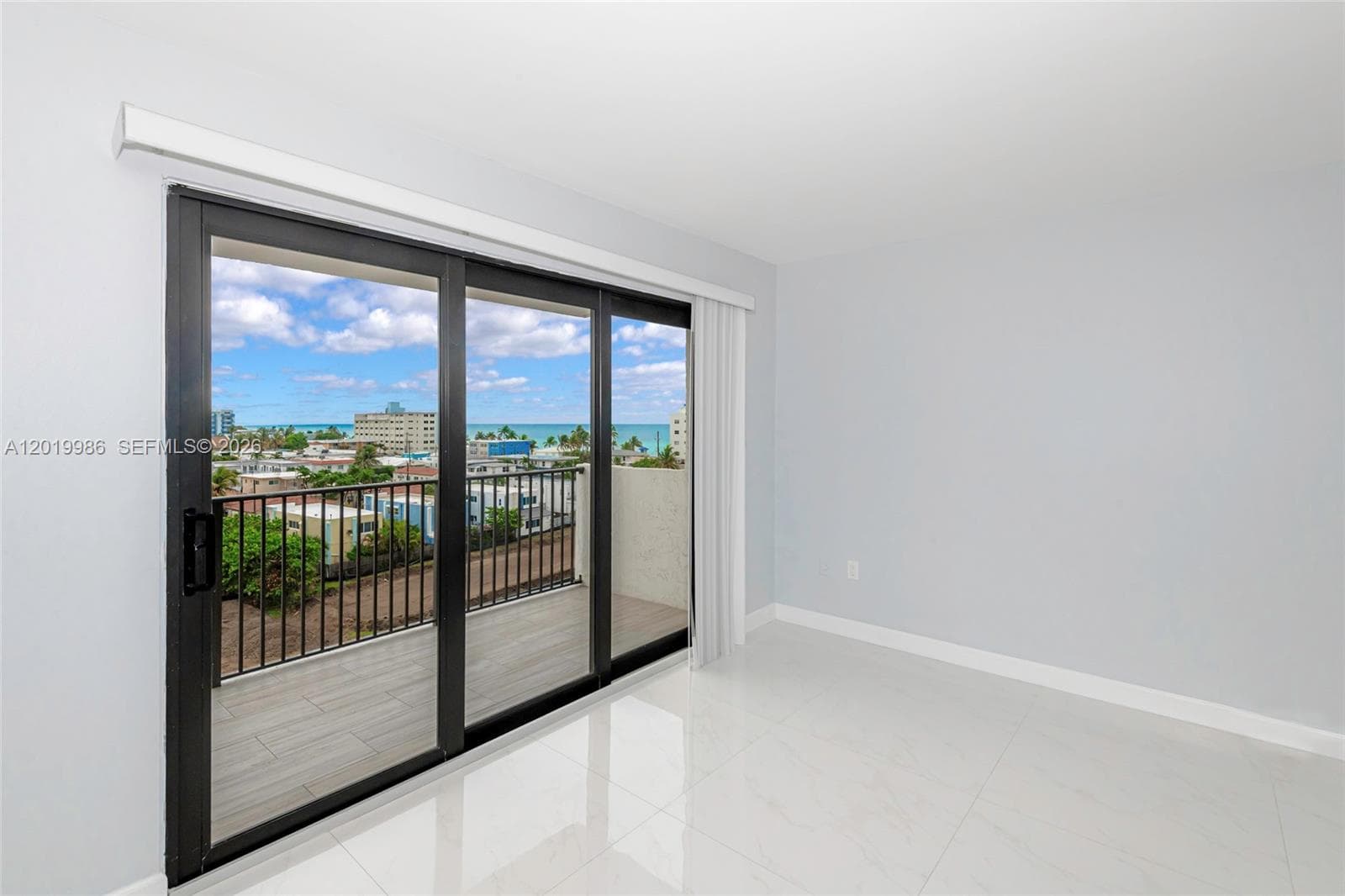1201 Ocean Dr 610N photo 9