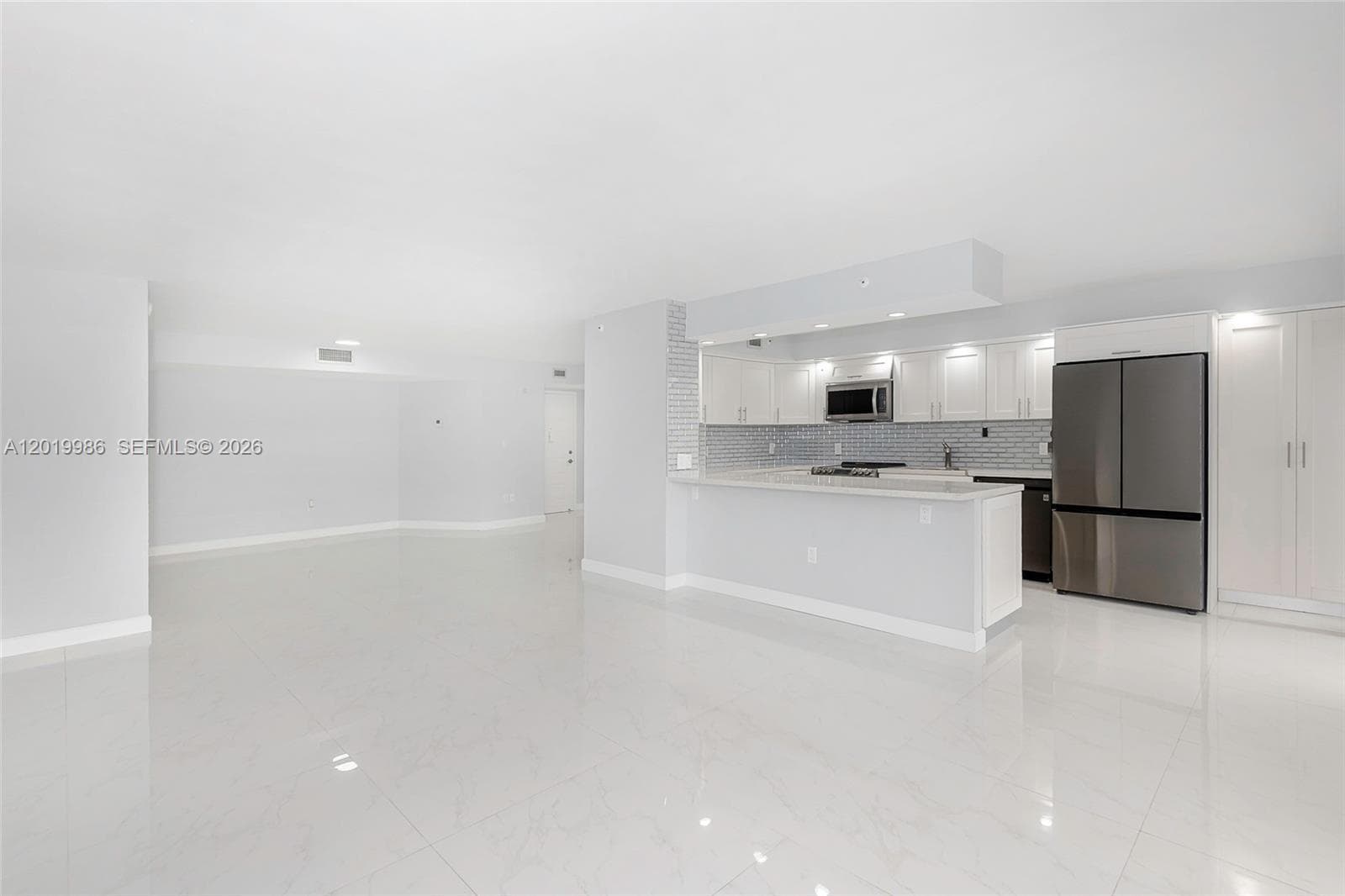 1201 Ocean Dr 610N photo 10