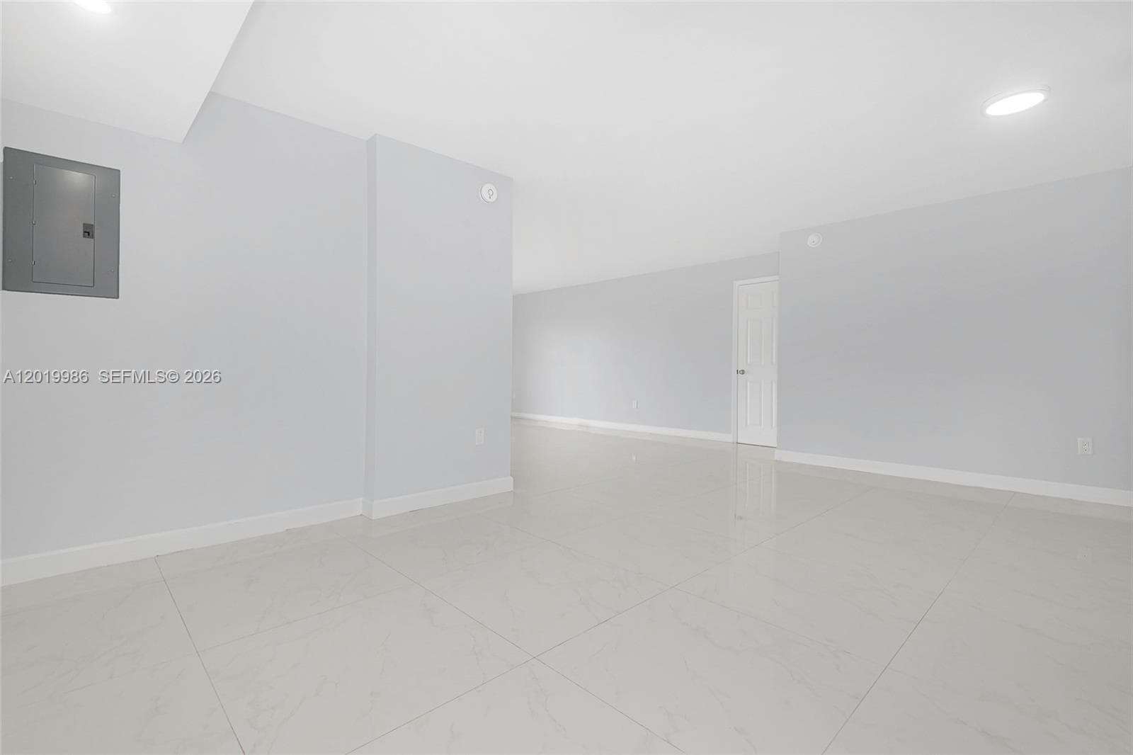 1201 Ocean Dr 610N photo 4
