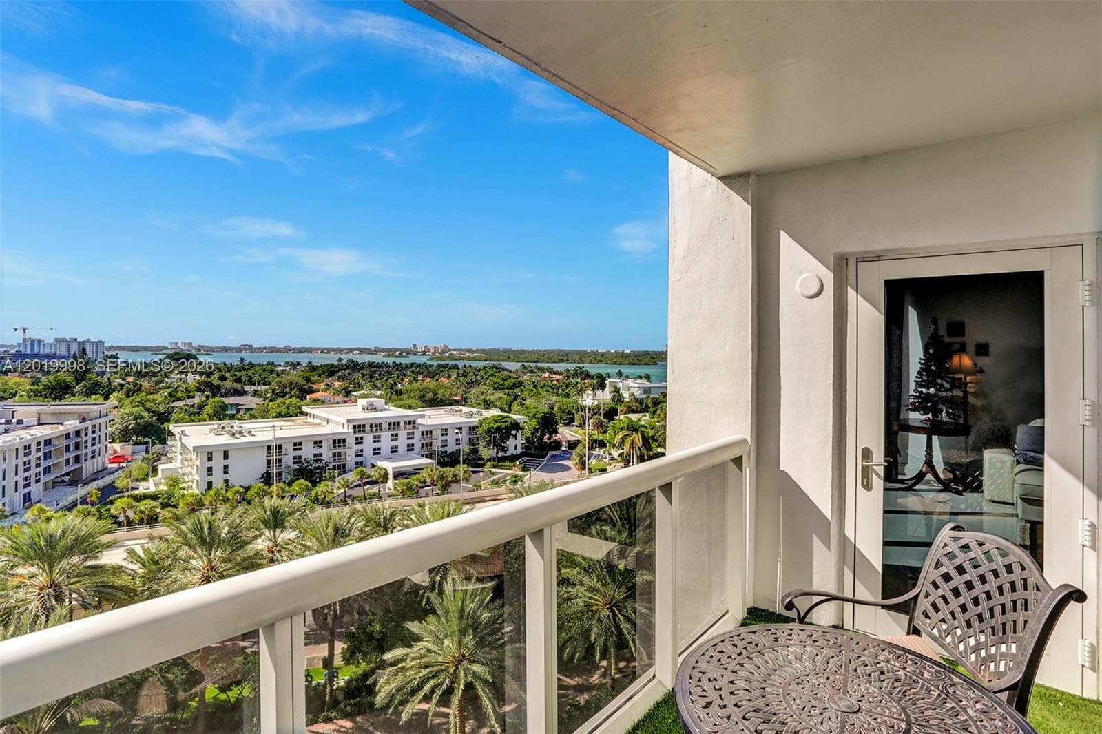 10275 Collins Ave 829 photo 22