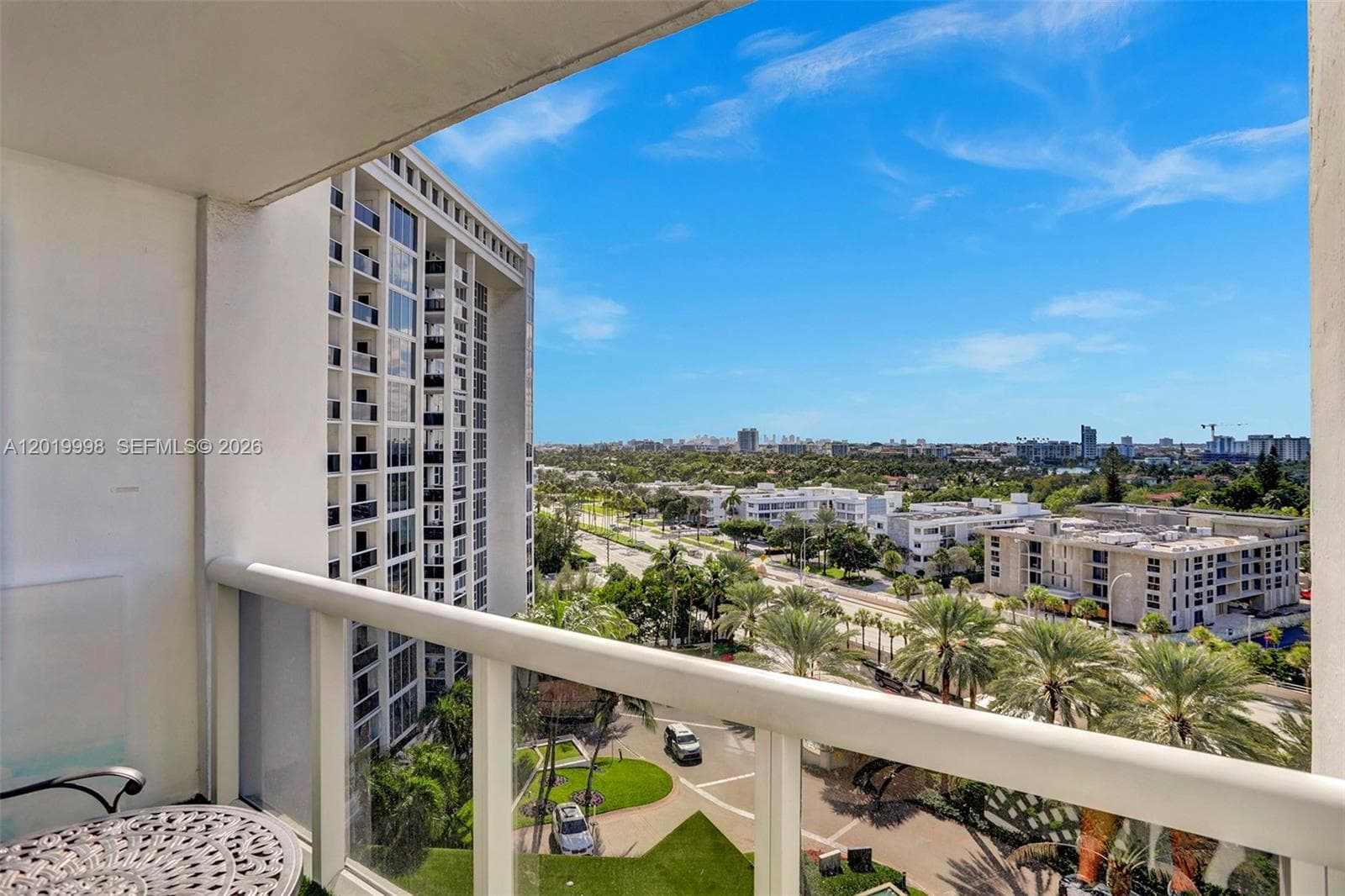 10275 Collins Ave 829 photo 9