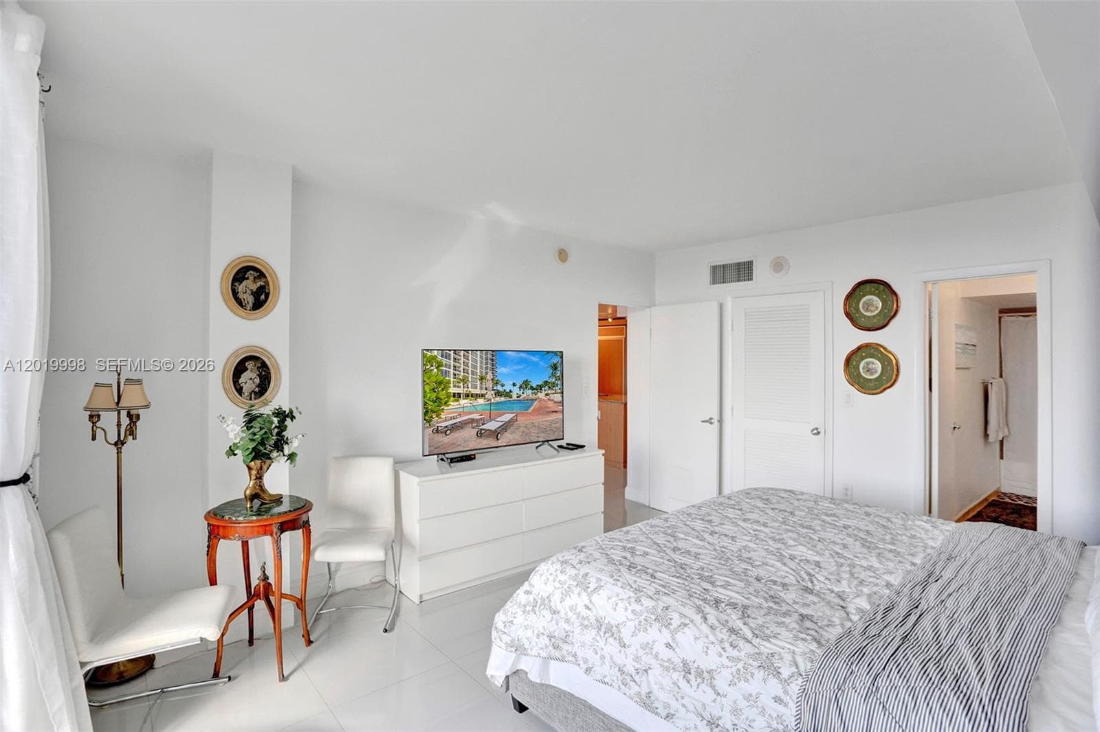 10275 Collins Ave 829 photo 19