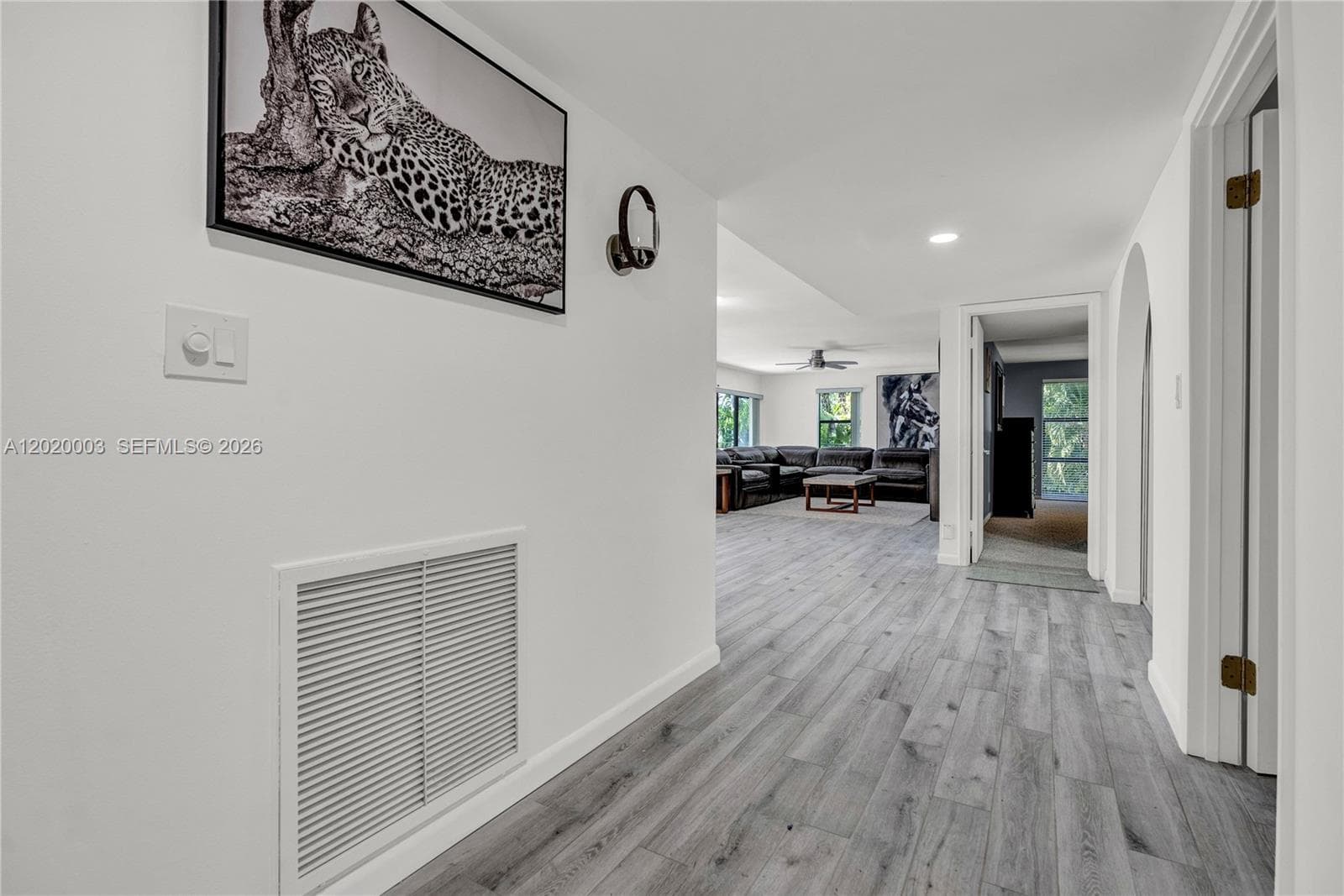 76 Isle Of Venice Dr C photo 2