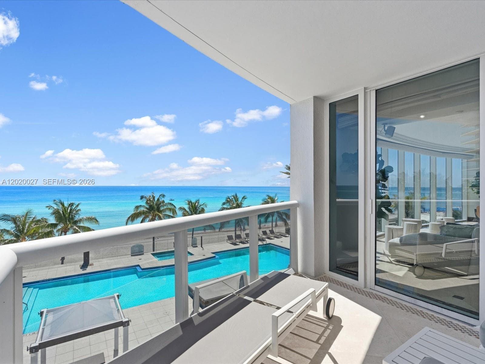 18911 Collins Ave 601 photo 22