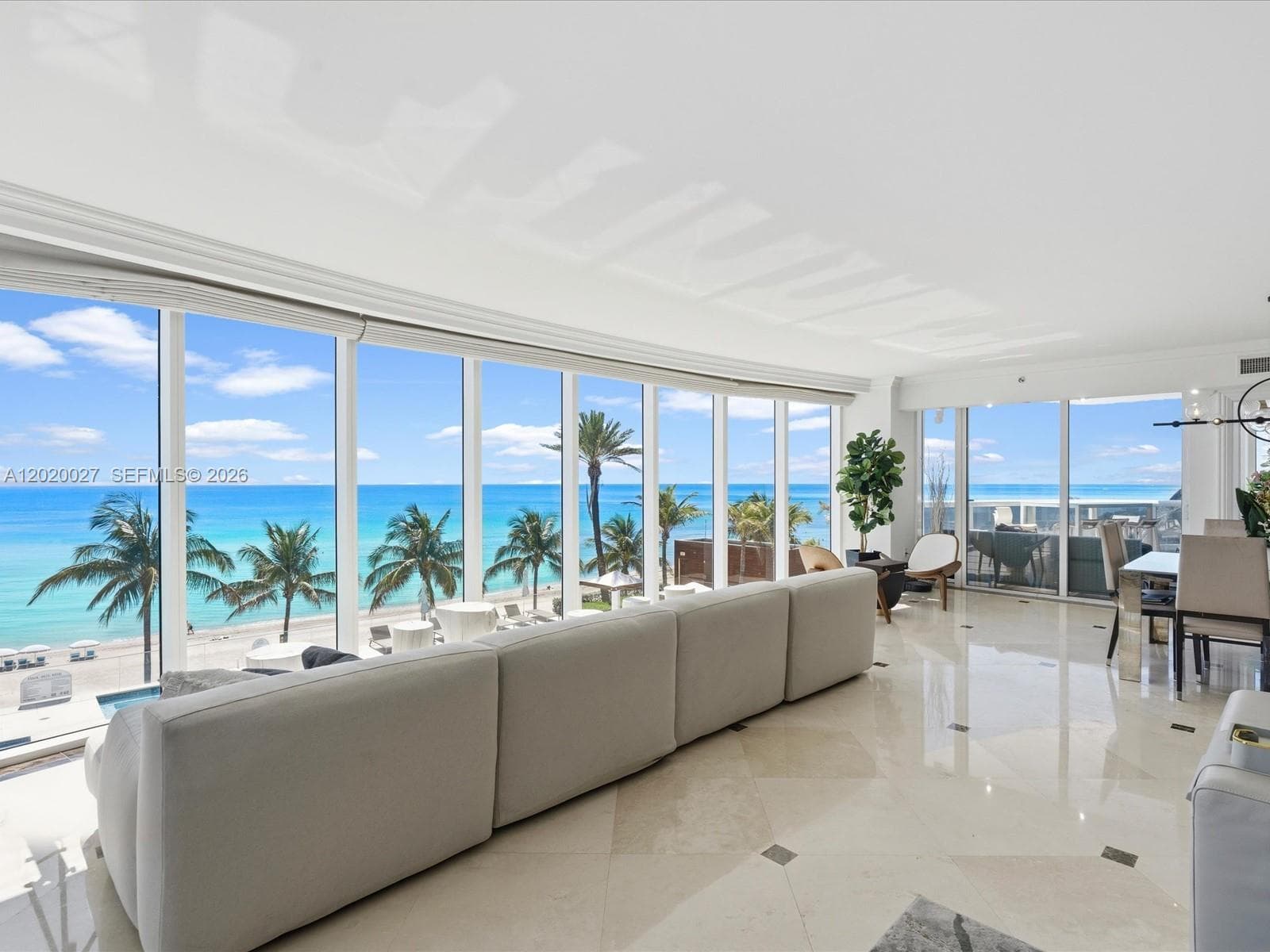 18911 Collins Ave 601 photo 1