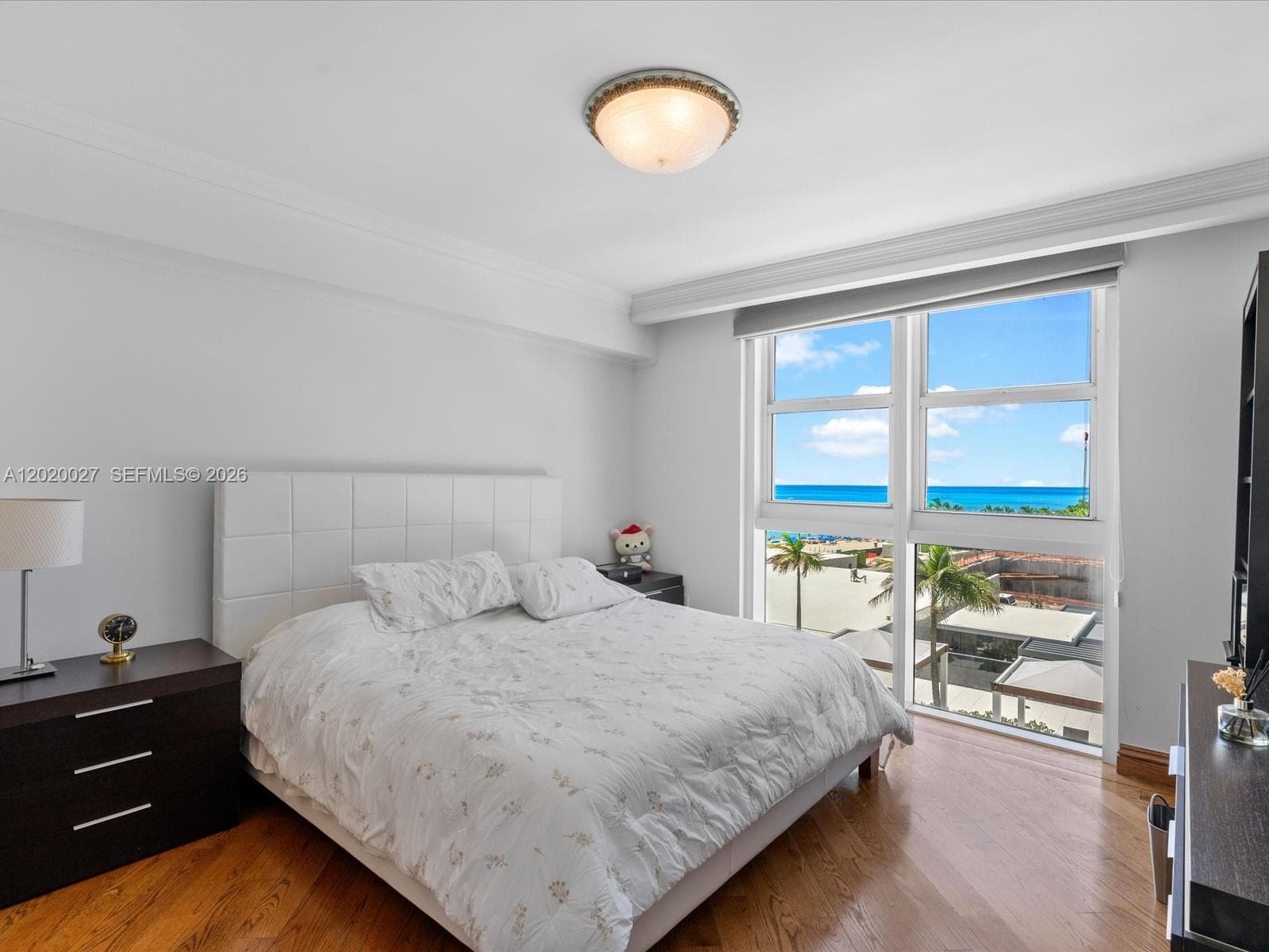 18911 Collins Ave 601 photo 18