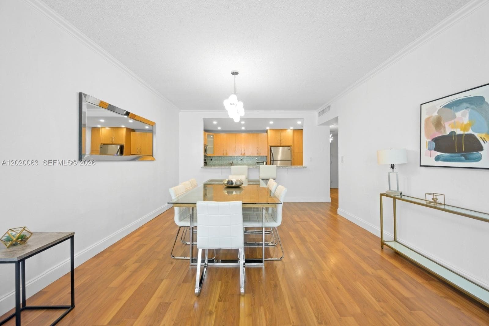 19380 Collins Ave 609 photo 8