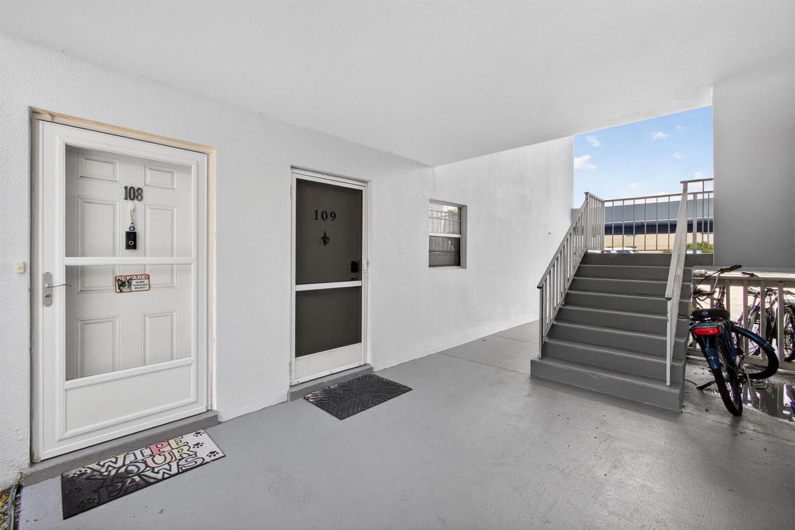 725 Hummingbird Way 109 photo 2
