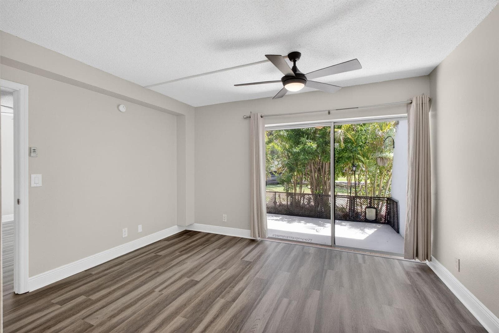 725 Hummingbird Way 109 photo 16
