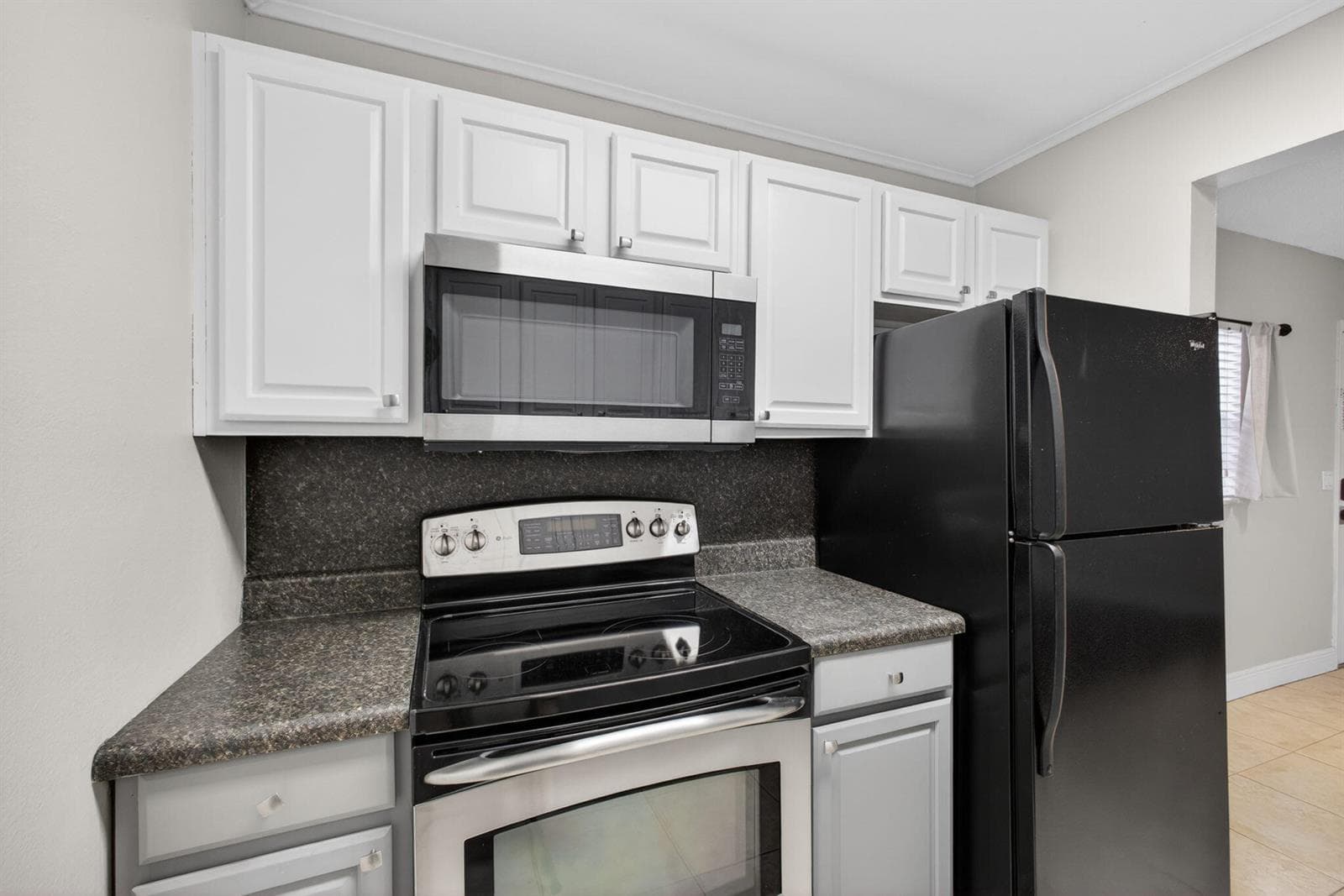 725 Hummingbird Way 109 photo 12