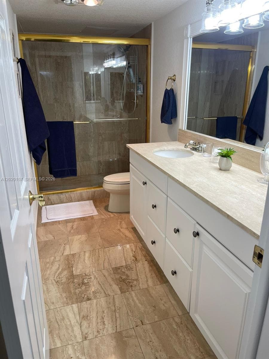 401 photo 25