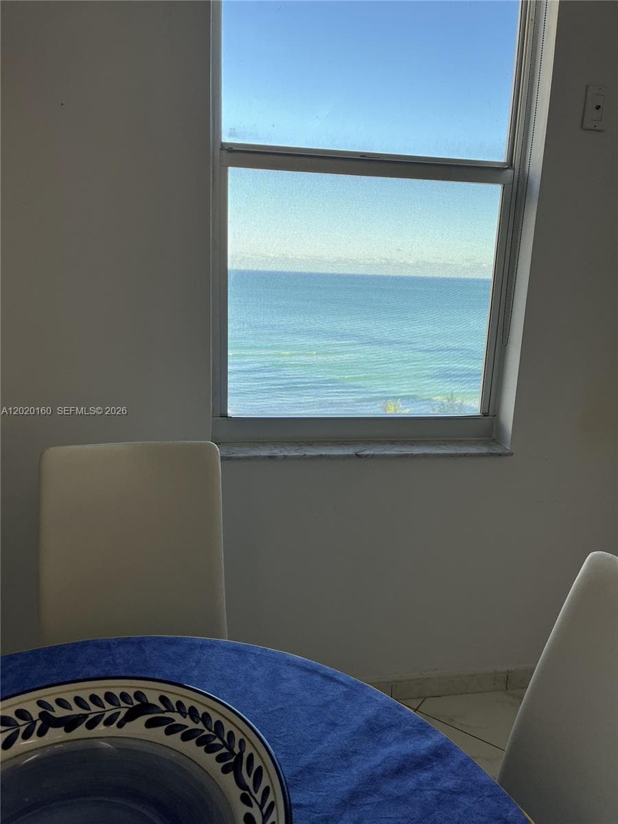 1920 Ocean Dr 16B photo 15