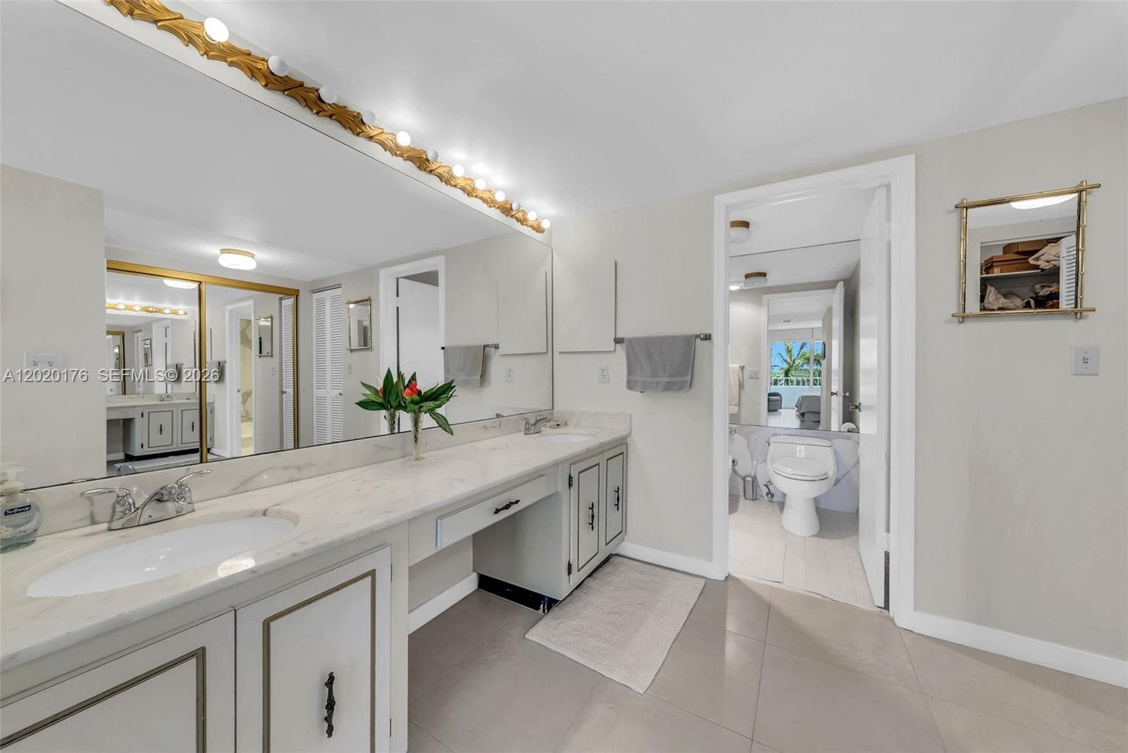 199 Ocean Lane Dr 512 photo 16