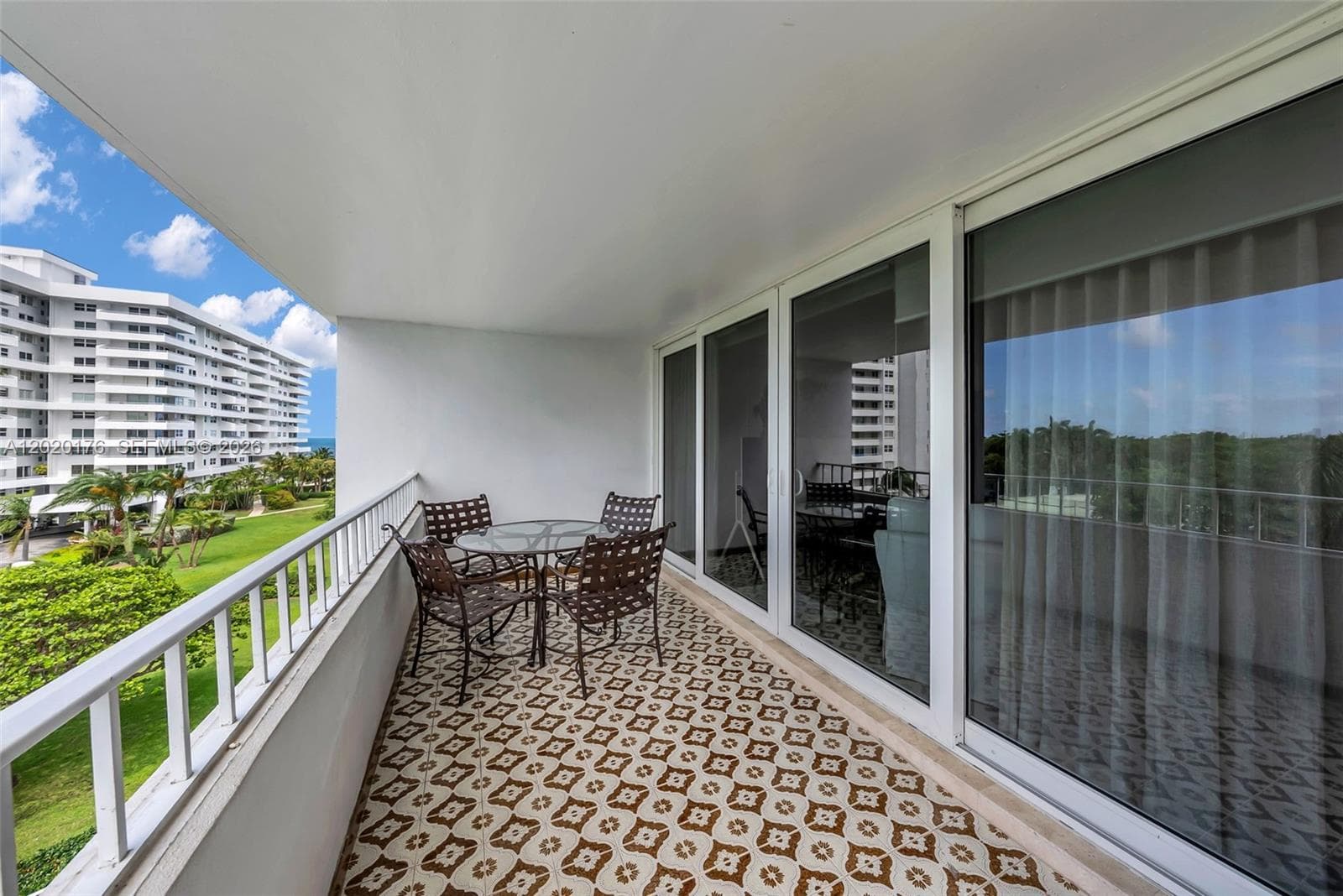 199 Ocean Lane Dr 512 photo 21