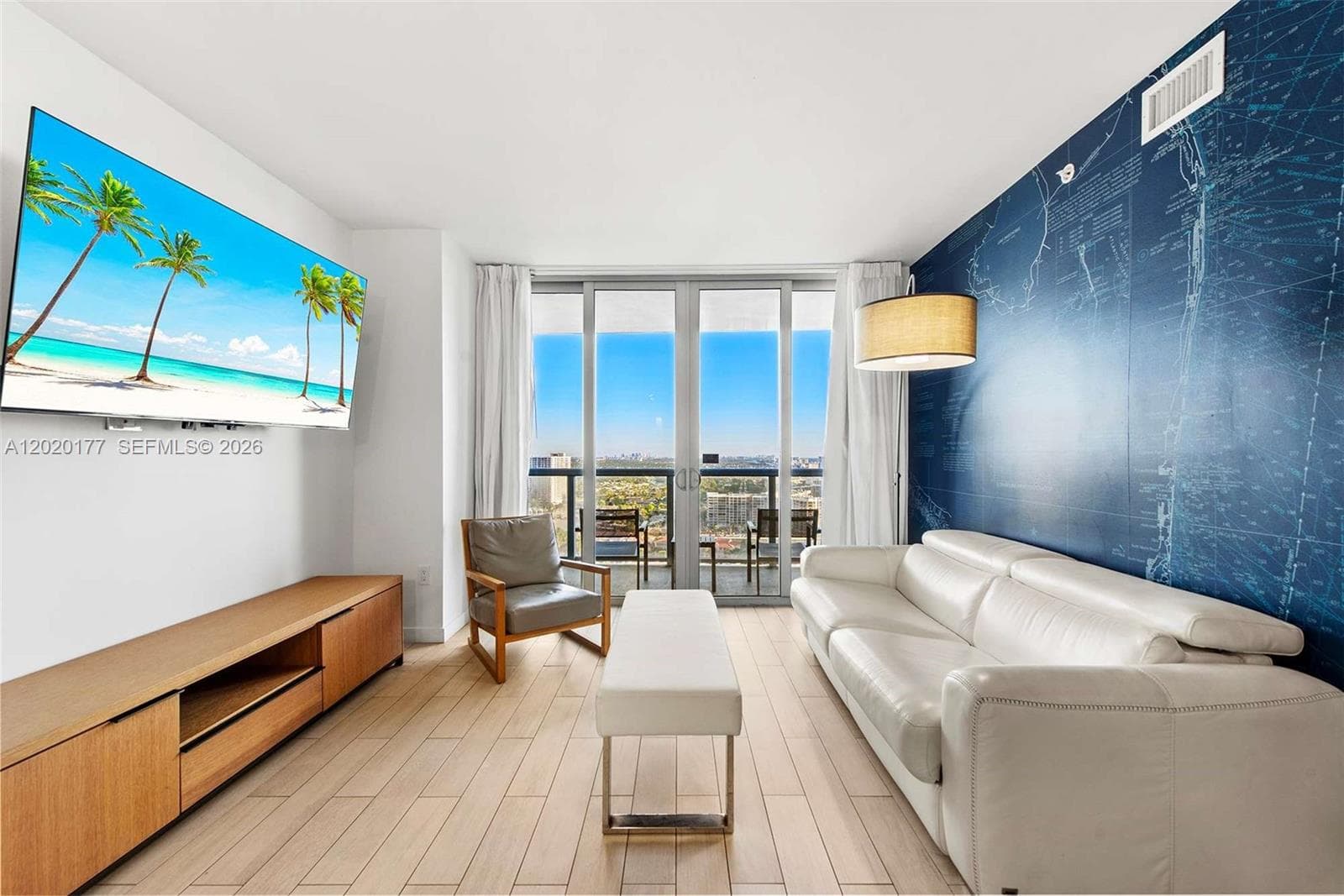2602 Hallandale Beach Blvd R2604 photo 3