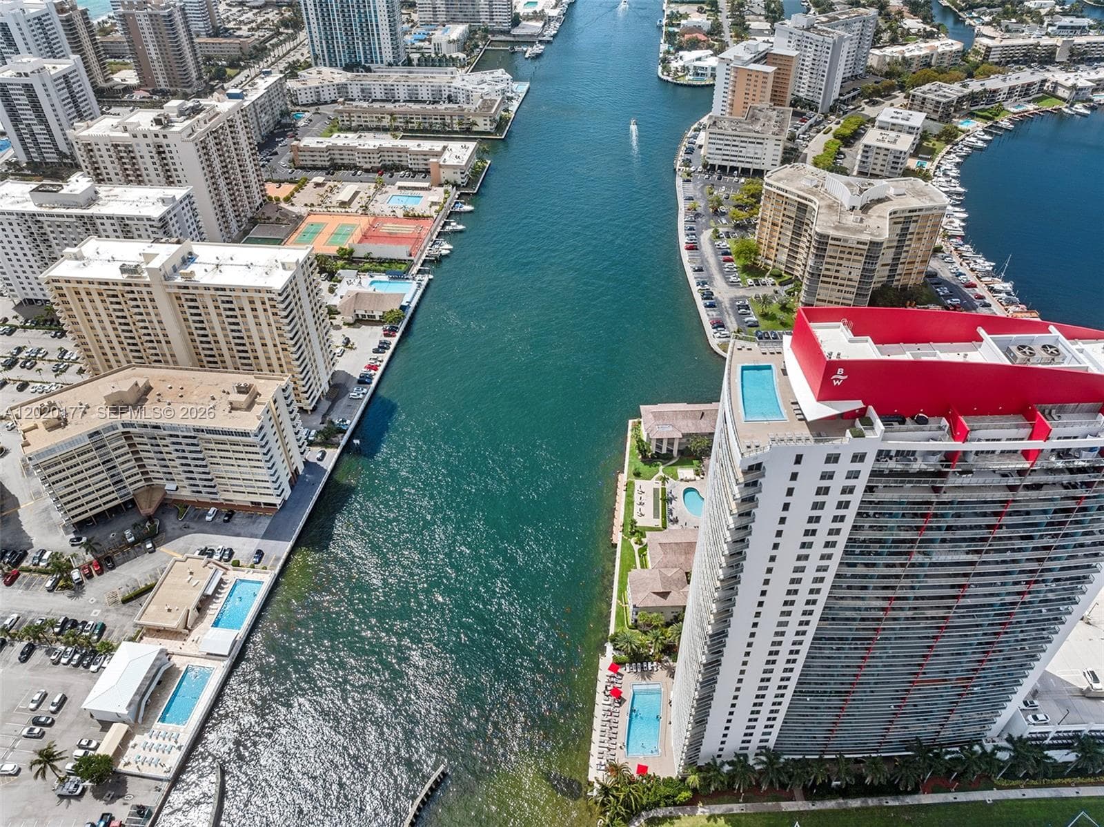 2602 Hallandale Beach Blvd R2604 photo 1