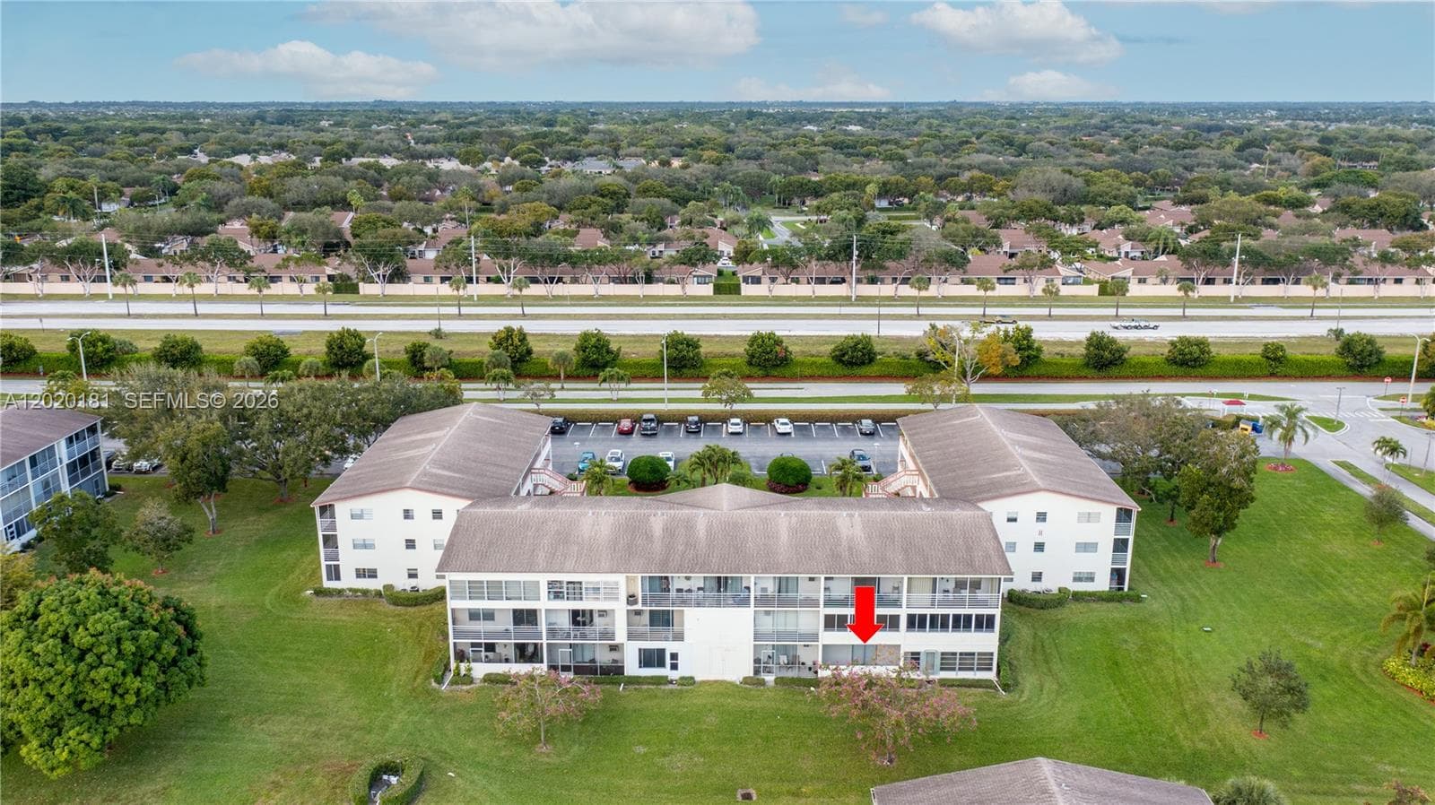 303 Preston H 303 photo 1