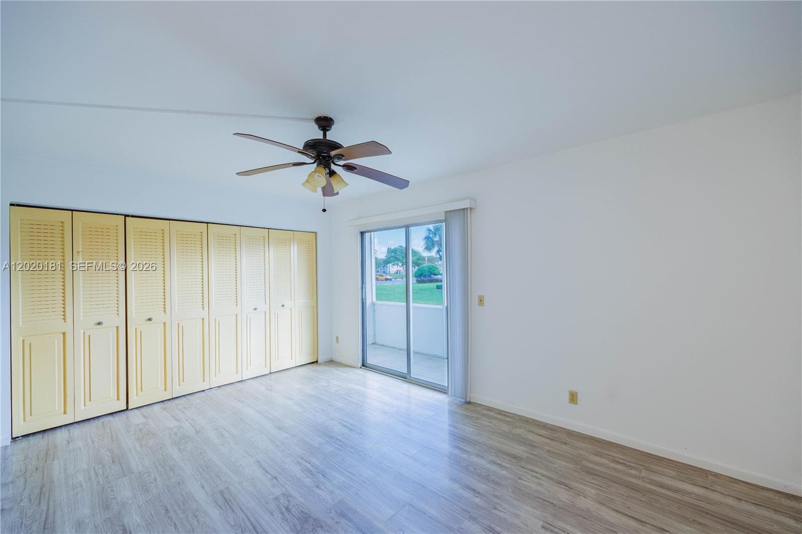 303 Preston H 303 photo 18