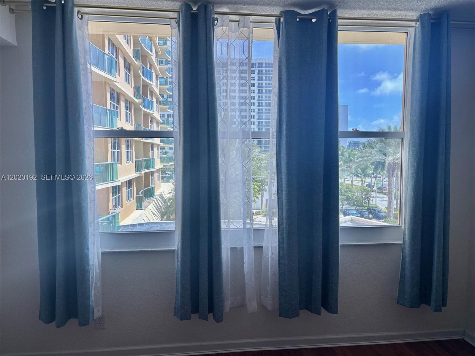 2501 S Ocean Dr 433 photo 15