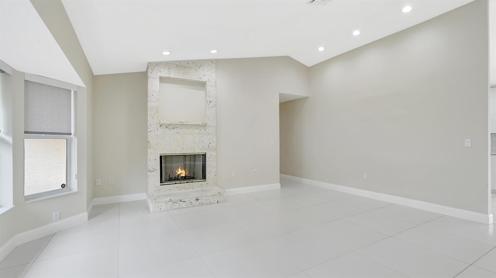 1412 NE 53rd Court photo 6