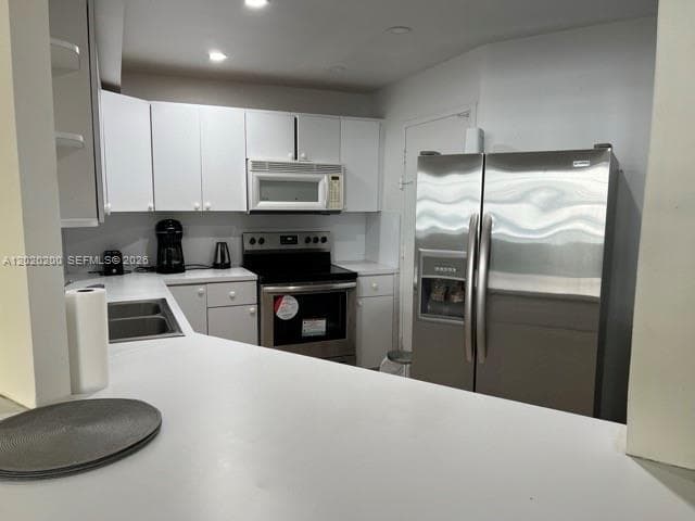 3725 Ocean Dr 615 photo 5