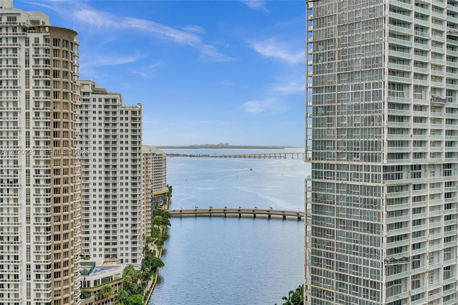 300 Biscayne Boulevard Way 2305W photo 11