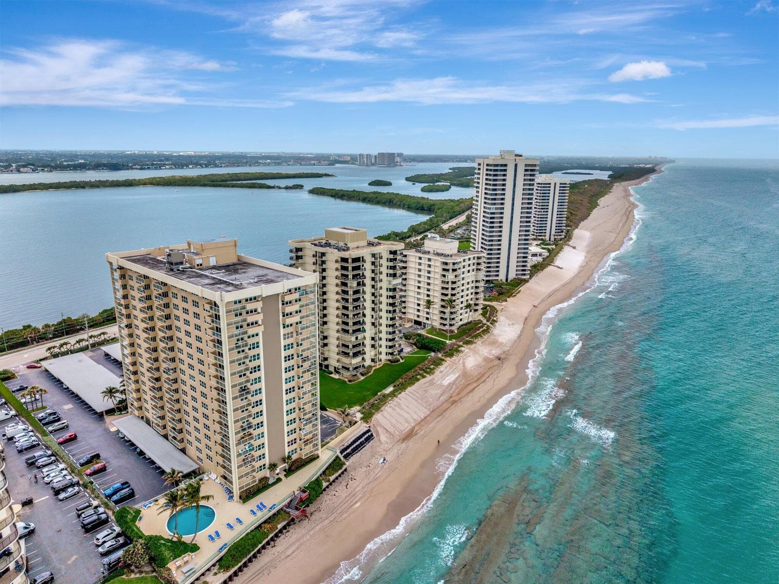 5440 N Ocean Drive 705 photo 23
