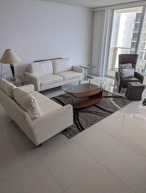 5440 N Ocean Drive 705 photo 6