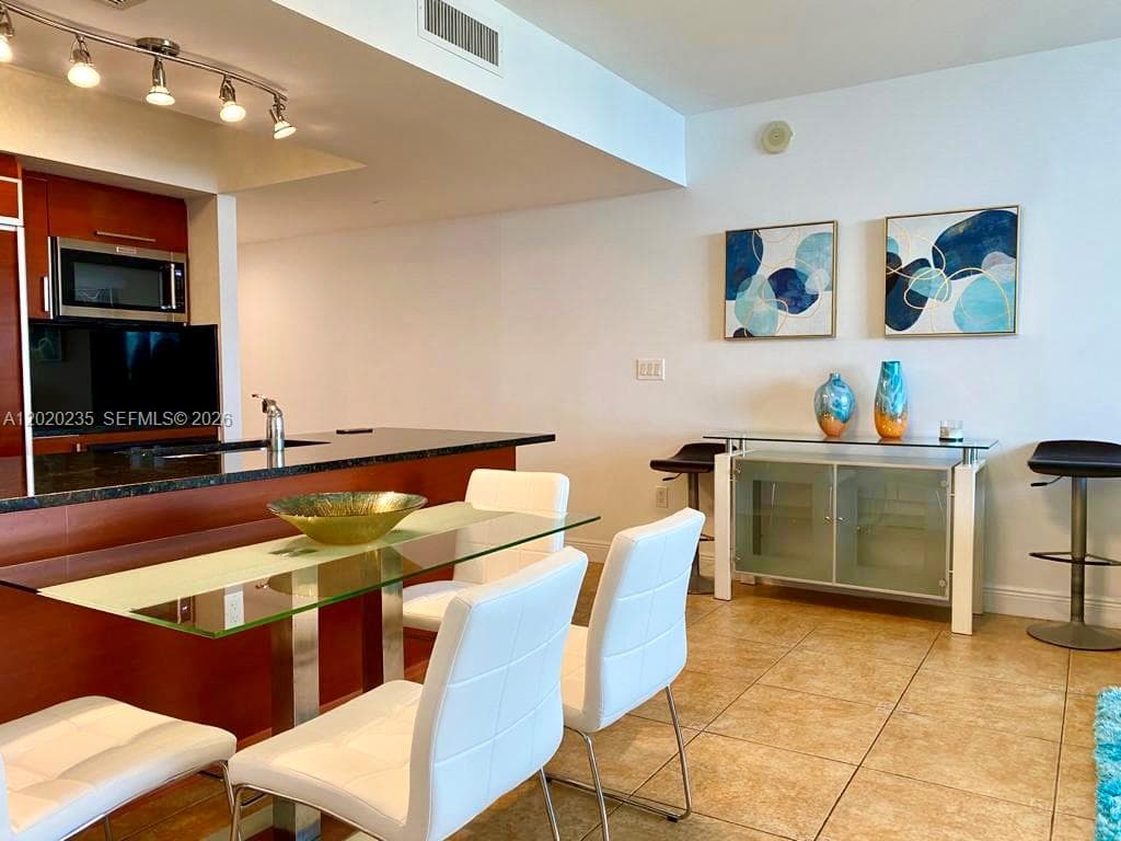1830 S Ocean Dr 4810 photo 8