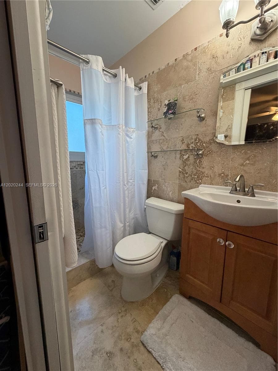 842 Argonaut Isle photo 15