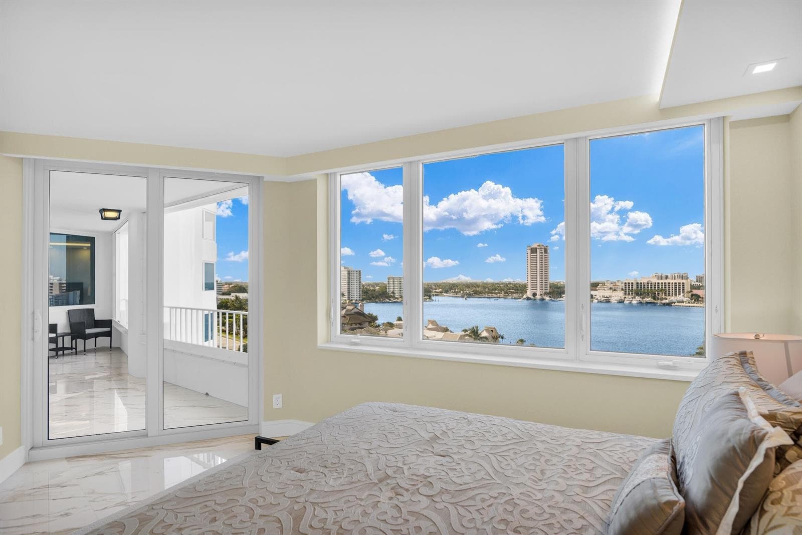 550 S Ocean Boulevard 1009 photo 16