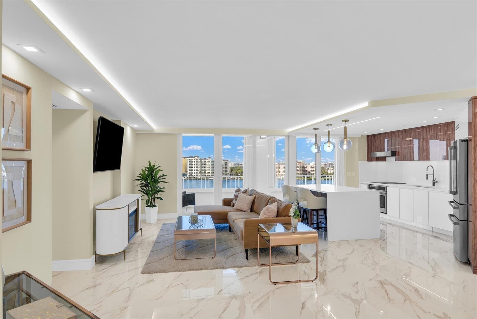 550 S Ocean Boulevard 1009 photo 5