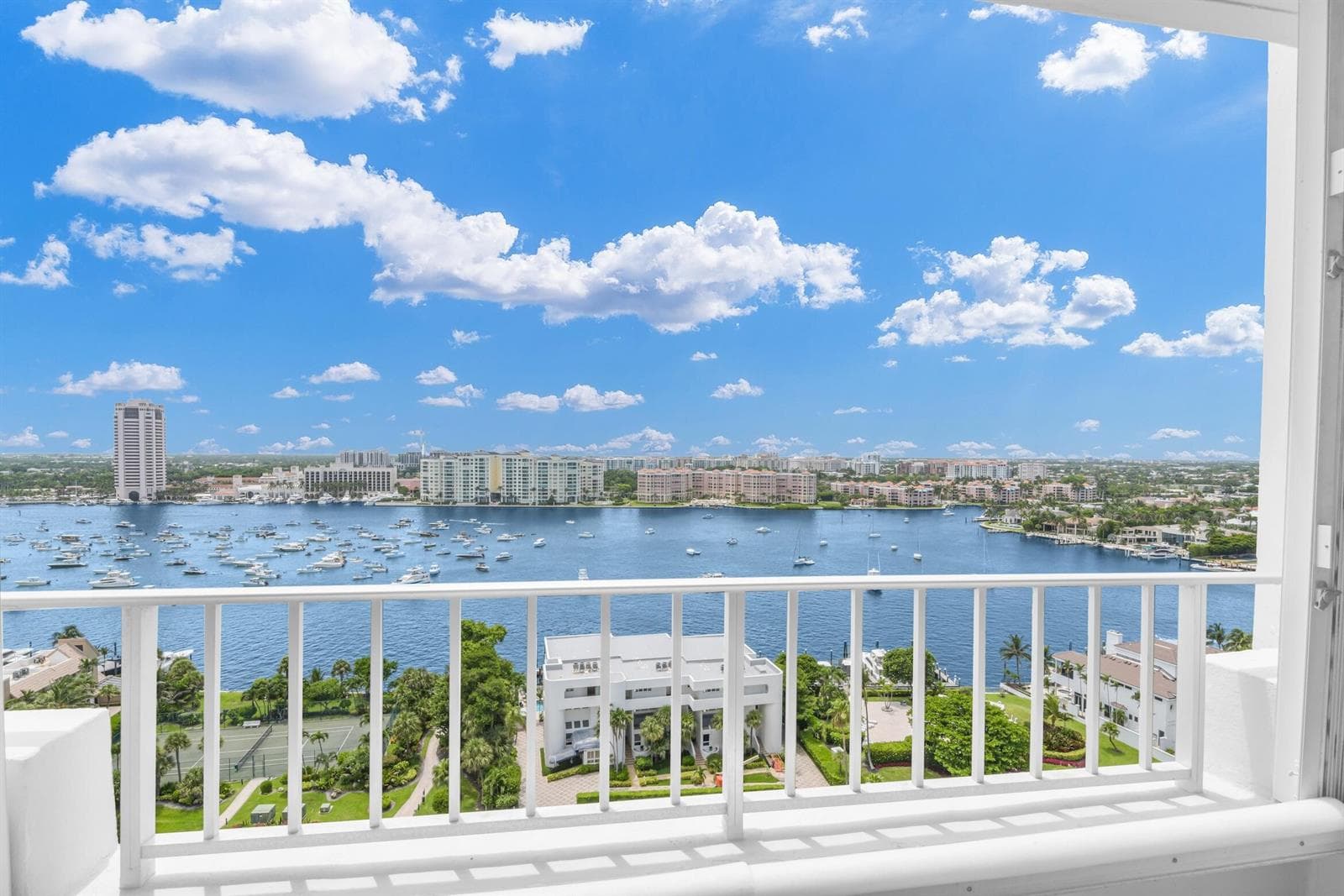 550 S Ocean Boulevard 1009 photo 14