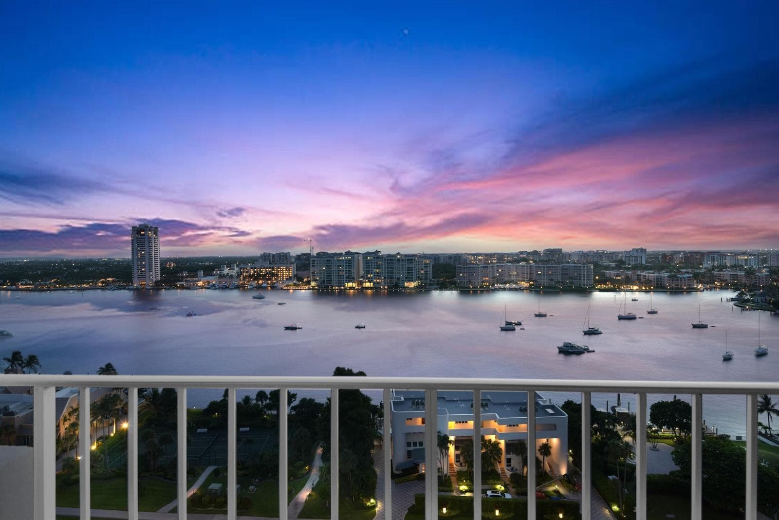 550 S Ocean Boulevard 1009 photo 11