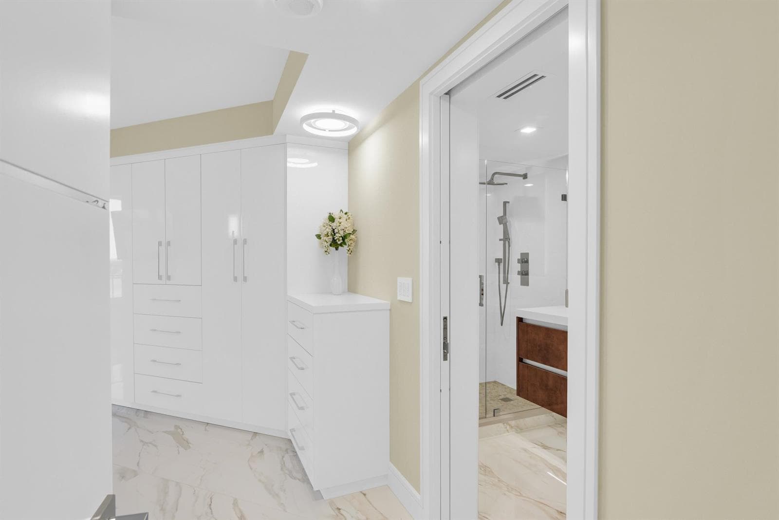550 S Ocean Boulevard 1009 photo 21