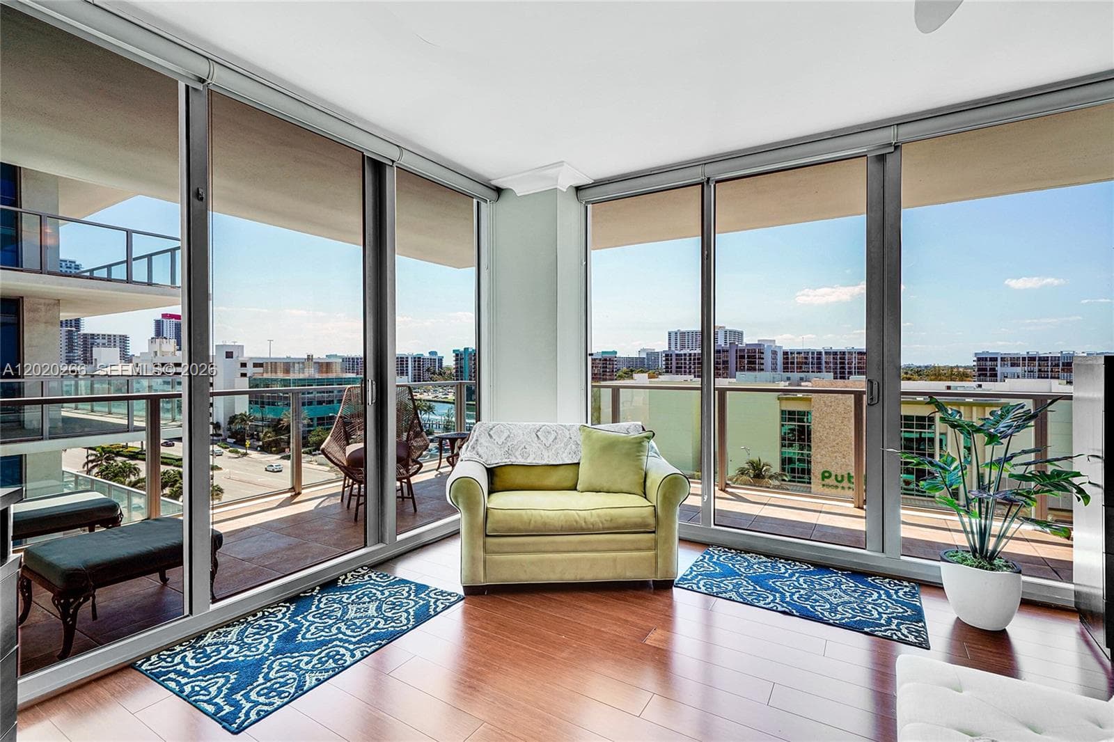 3101 S Ocean Dr 701 photo 22