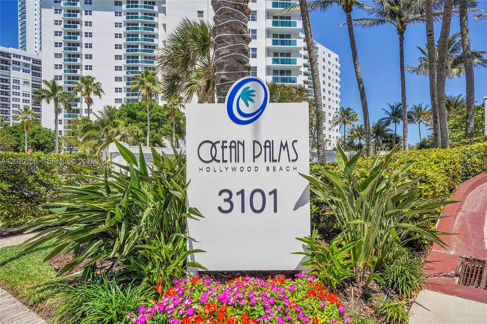 3101 S Ocean Dr 701 photo 1