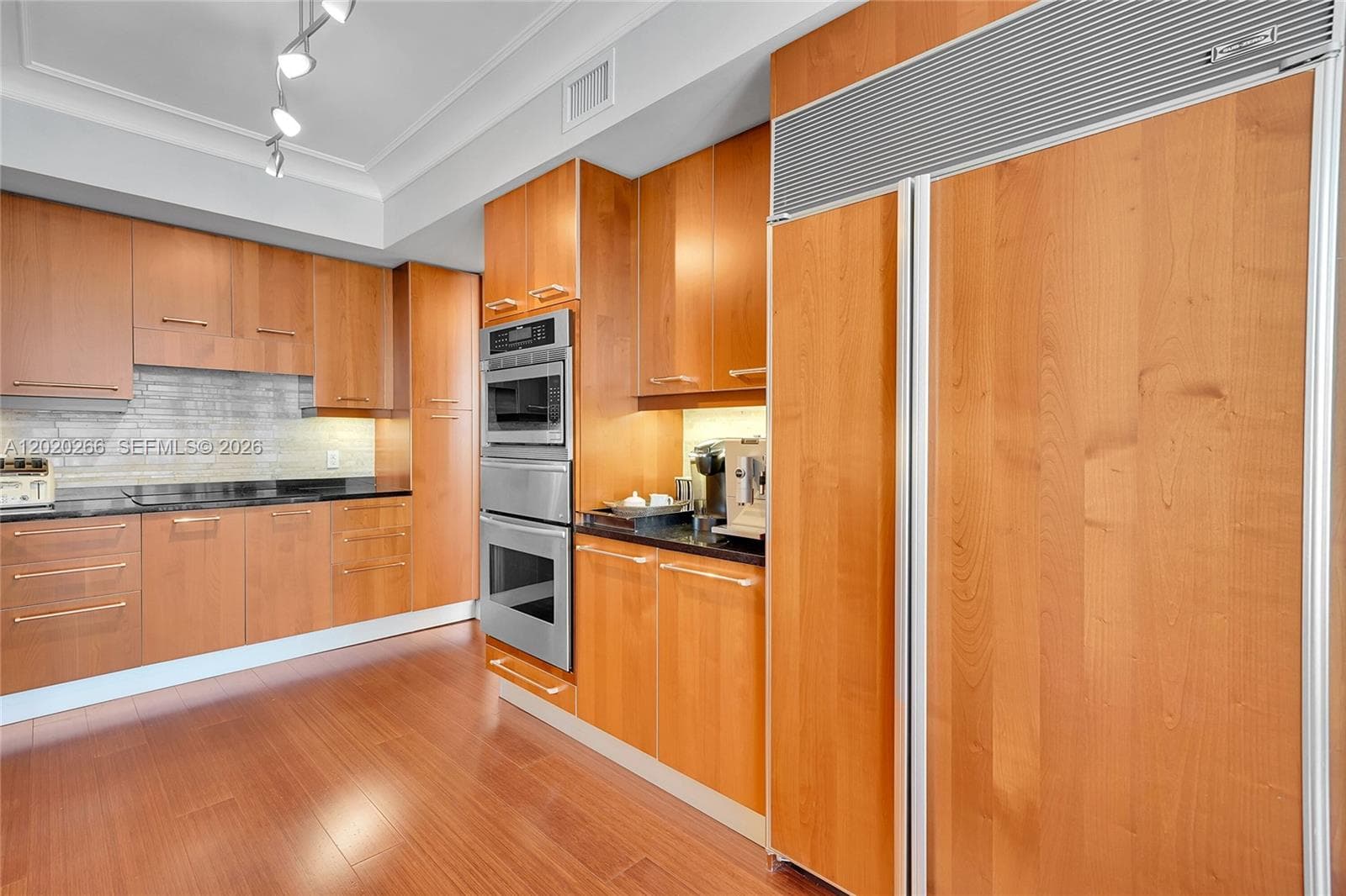 3101 S Ocean Dr 701 photo 18