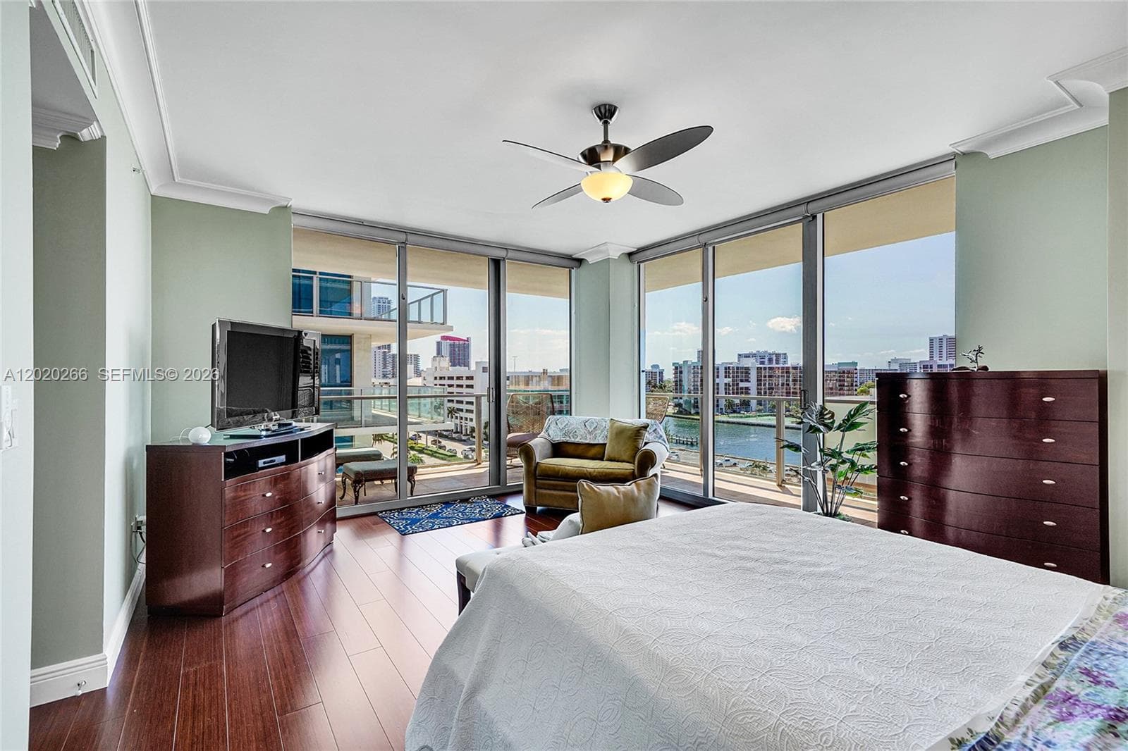 3101 S Ocean Dr 701 photo 21