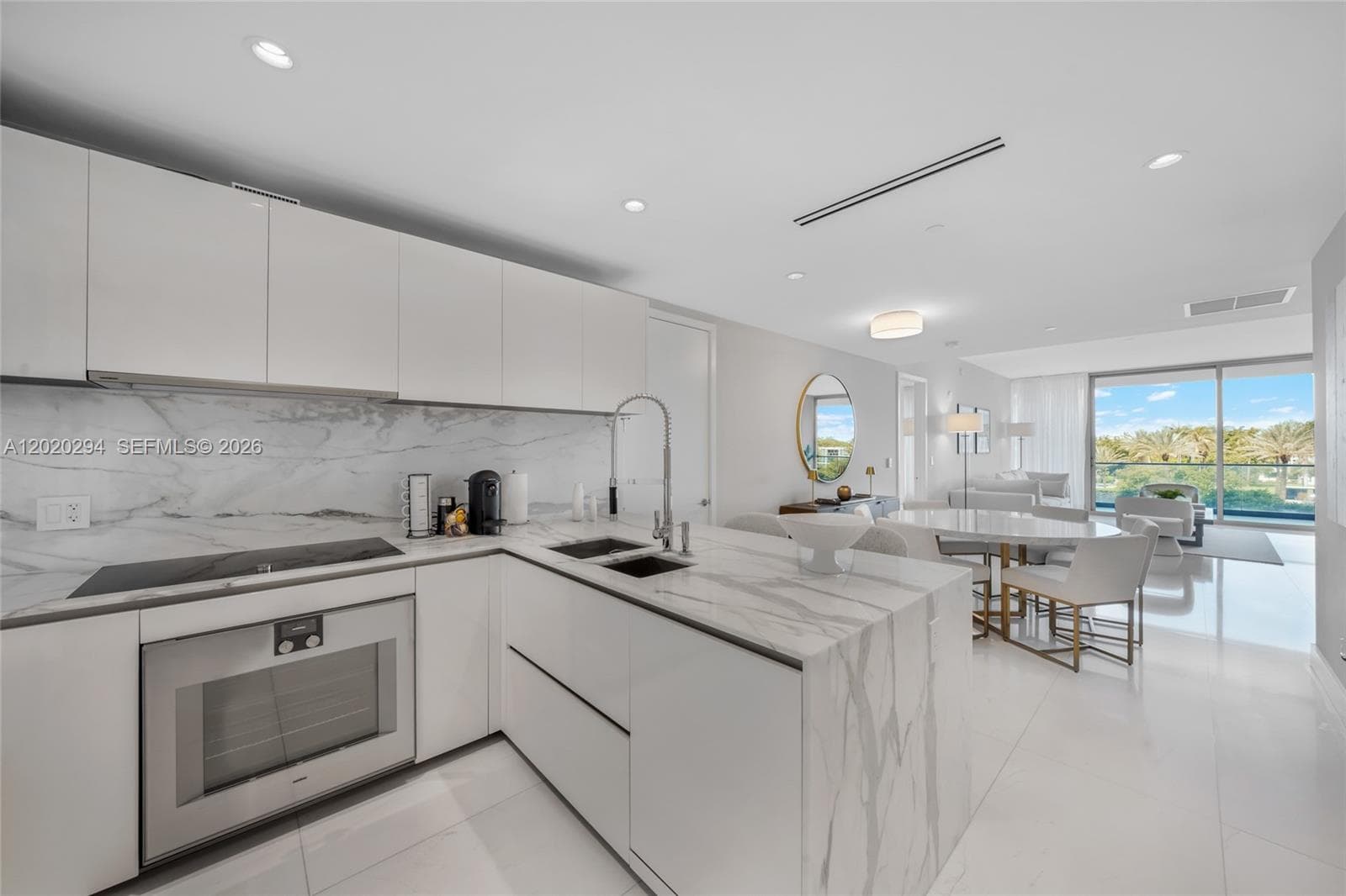 10201 Collins Ave 305 photo 1