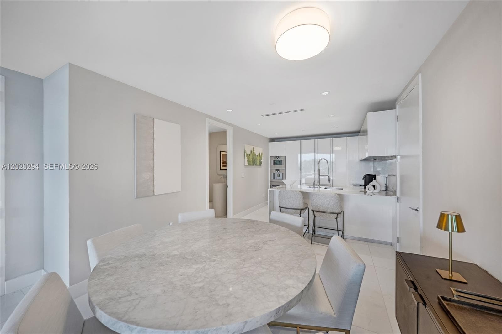 10201 Collins Ave 305 photo 4