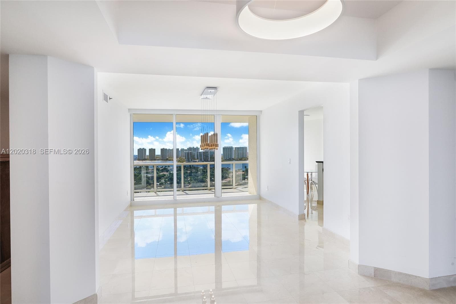 19333 Collins Ave 1907 photo 7