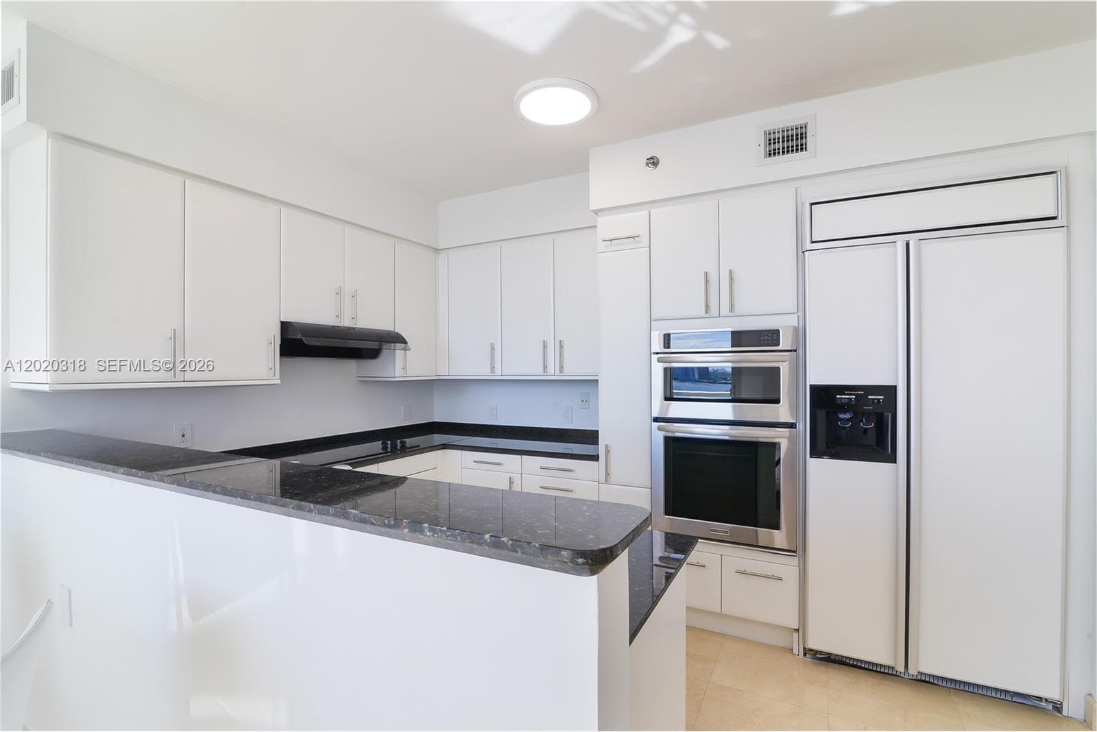 19333 Collins Ave 1907 photo 10