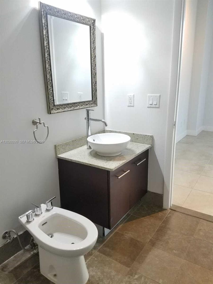 3029 NE 188th St 323 photo 19