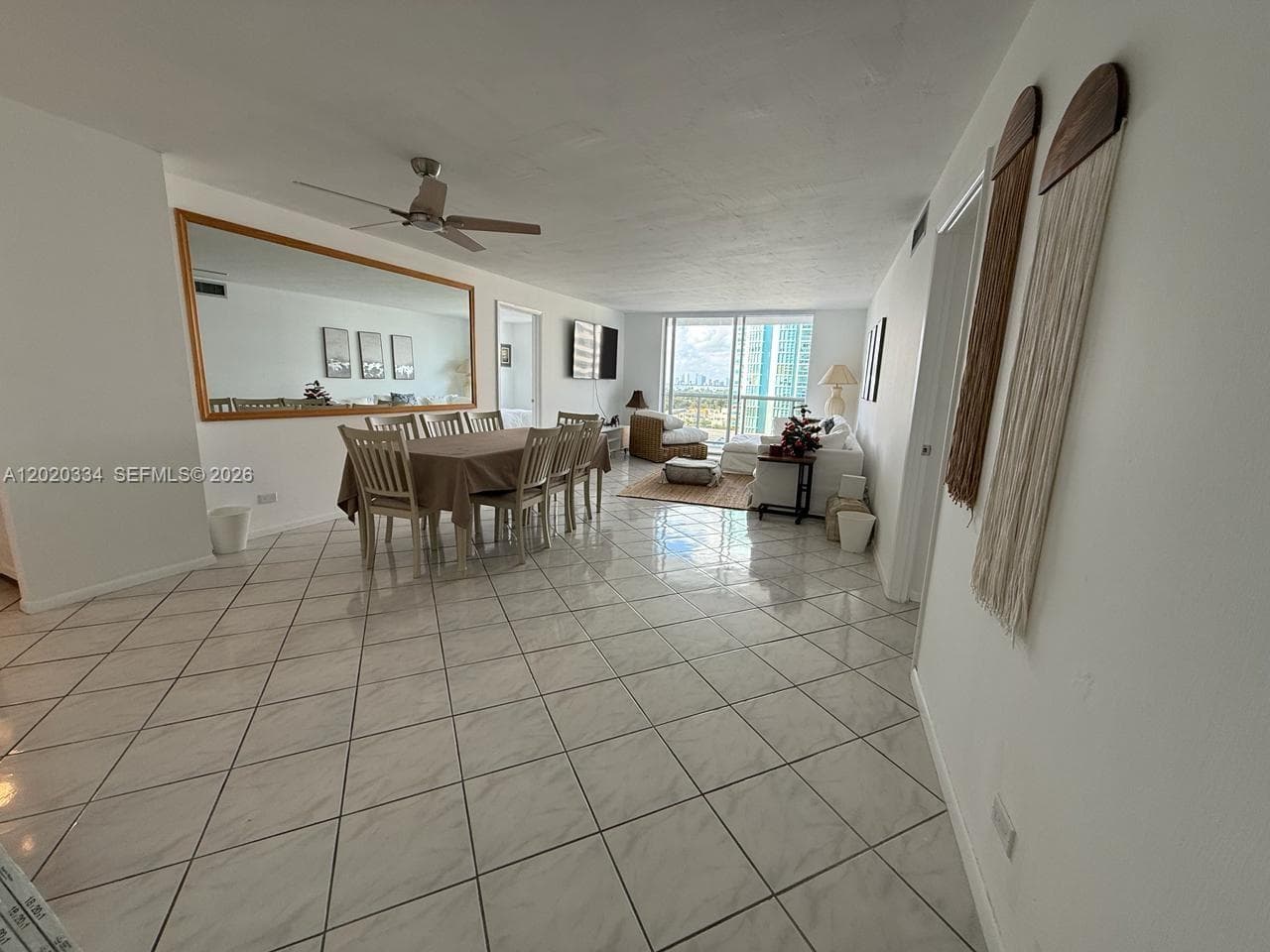 6039 Collins Ave 1236 photo 1