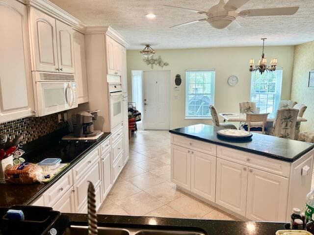 2183 SE Wild Meadow Circle photo 7